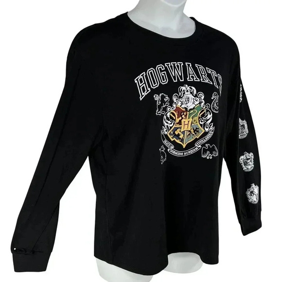 Harry Potter Hogwarts 2X Long Sleeve Blk Shirt Wizarding World Crest Logo Witchy - Picture 3 of 13